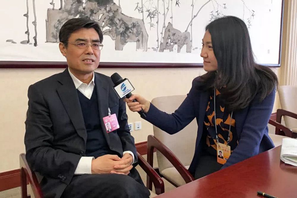 當好能源轉(zhuǎn)型與清潔發(fā)展排頭兵——訪全國政協(xié)委員，中國華能集團有限公司董事長、黨組書記舒印彪