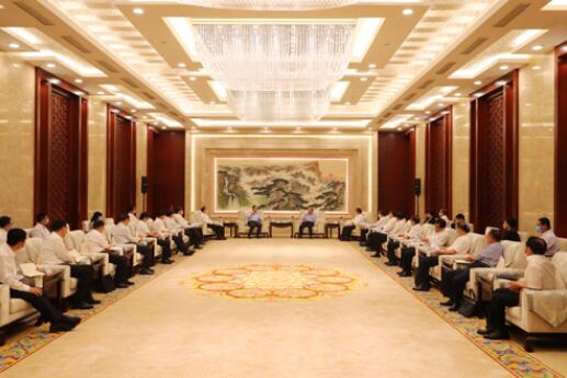 國家電網(wǎng)公司毛偉明、辛保安與山東省委書記劉家義、代省長李干杰會談