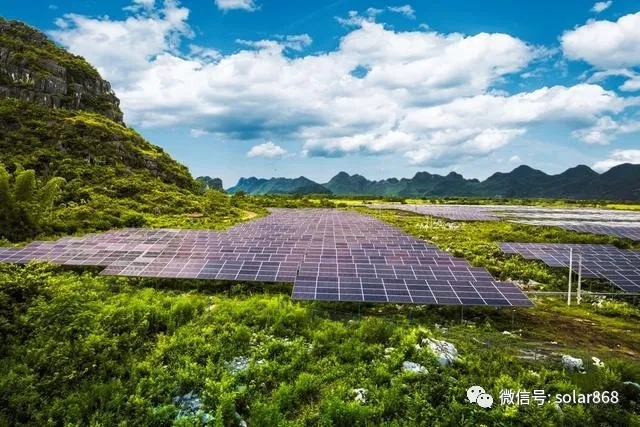 南方電網(wǎng)公司發(fā)布服務(wù)碳達(dá)峰、碳中和工作方案，提出5個方面21項重點舉措，構(gòu)建以新能源為主體的新型電力系統(tǒng)