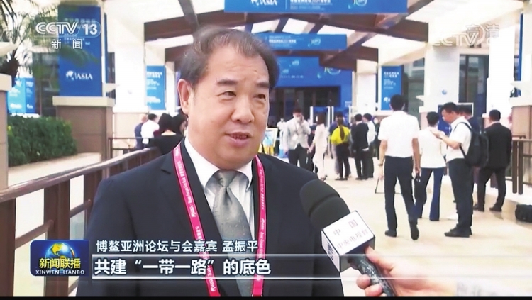 南方電網(wǎng)公司董事長(zhǎng)、黨組書記孟振平接受央視《新聞聯(lián)播》采訪