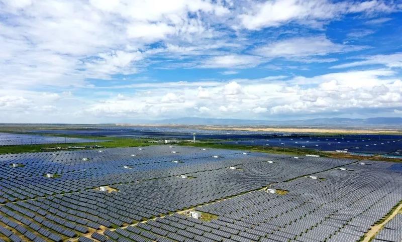 內(nèi)蒙古、甘肅、青海、寧夏3000萬(wàn)千瓦大型風(fēng)電光伏基地項(xiàng)目有序開(kāi)工（附名單）