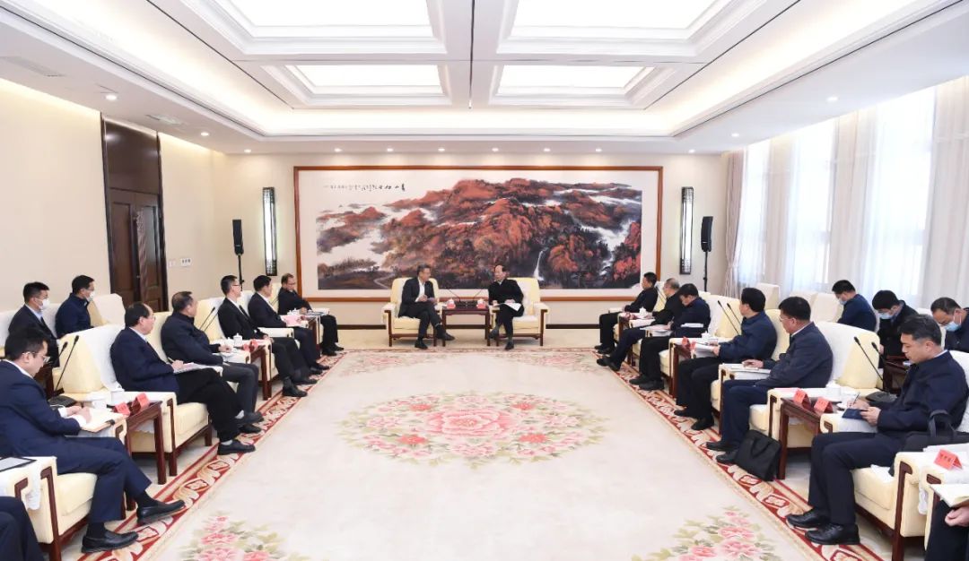 錢智民、江毅拜會(huì)內(nèi)蒙古自治區(qū)黨委書記、人大常委會(huì)主任石泰峰