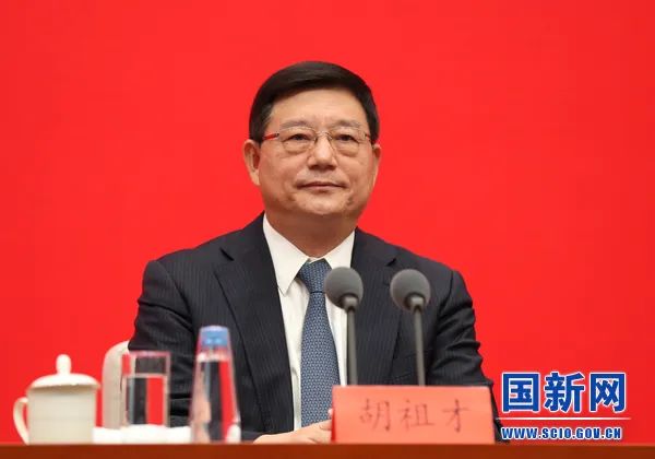 國家發(fā)改委：規(guī)劃建設(shè)450GW大型風(fēng)電光伏基地，85GW項(xiàng)目已開工建設(shè)