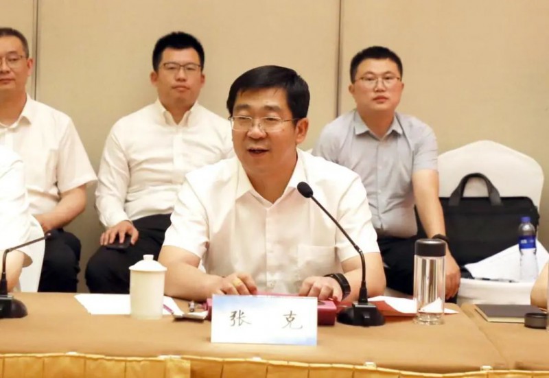 協(xié)鑫、徐工聯(lián)手！布局新能源