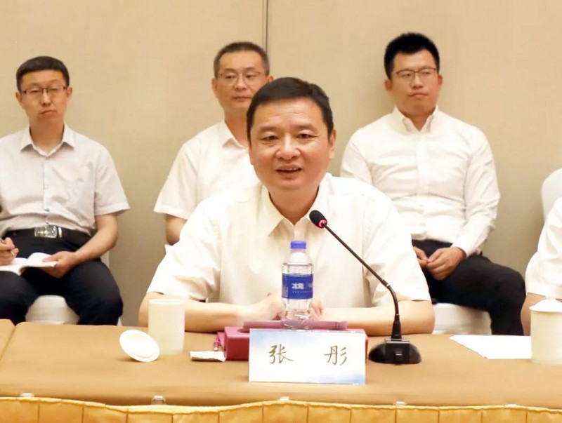 協(xié)鑫、徐工聯(lián)手！布局新能源