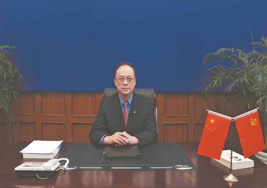深化合作促“雙碳” 共建共享助振興——訪全國人大代表，鞍鋼集團有限公司董事長、黨委書記譚成旭