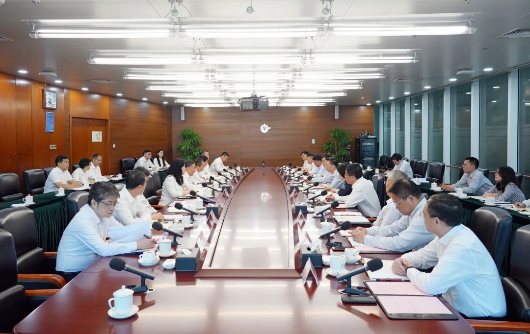 中國能建黨委書記、董事長宋海良與中國海油黨組書記、董事長汪東進會談