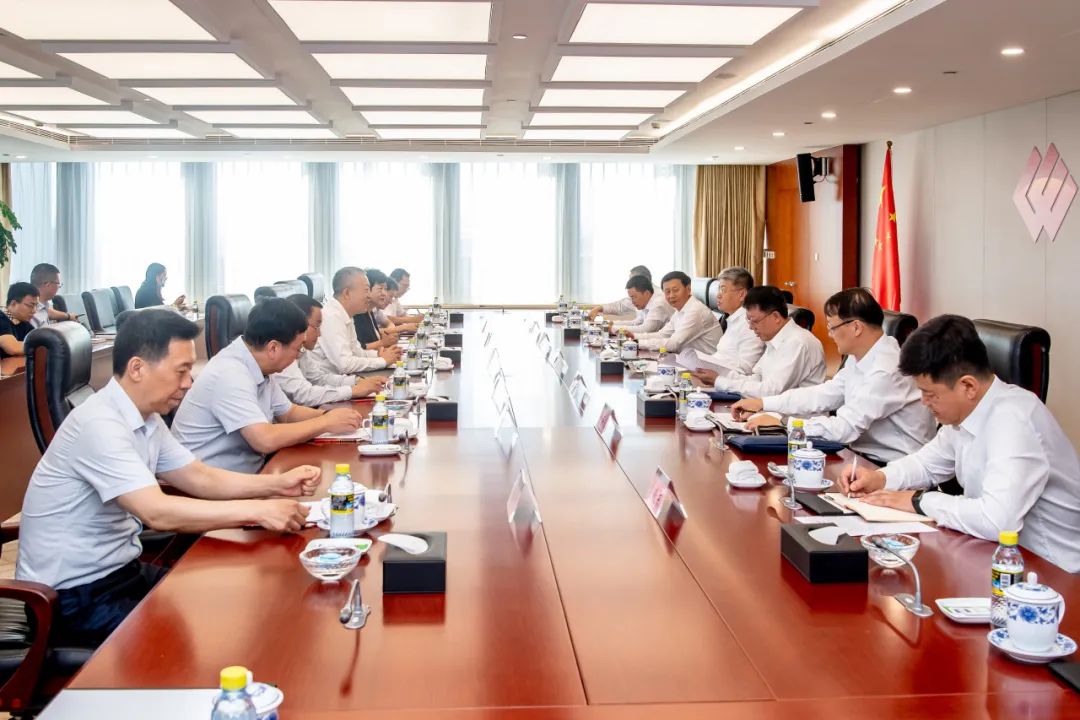 國(guó)家能源集團(tuán)黨組書記、董事長(zhǎng)劉國(guó)躍會(huì)見包頭市委副書記、市長(zhǎng)張銳