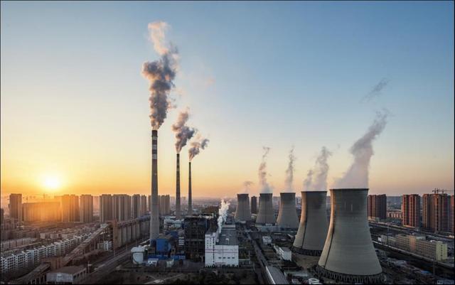 爭議容量電價(jià)：煤電吃上“低?！保珓e想過“小康”生活