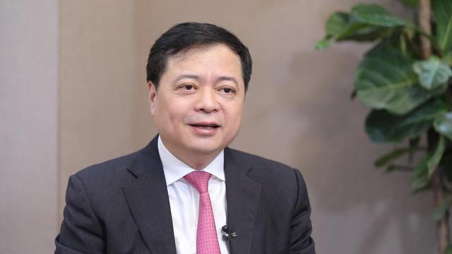 【兩會(huì)好聲音】全國(guó)政協(xié)常委、正泰集團(tuán)董事長(zhǎng)南存輝：建議進(jìn)一步優(yōu)化綠證核發(fā)及交易機(jī)制，提升市場(chǎng)參與度