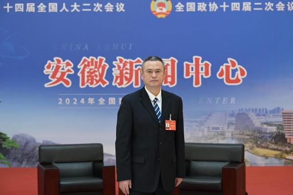 程韜代表：支持引入新質生產力，鼓勵新能源商用車發(fā)展