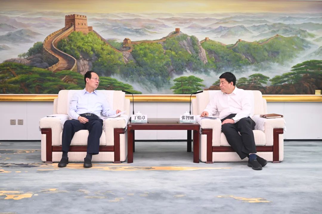 中國電建黨委書記、董事長丁焰章與國家電網(wǎng)有限公司董事長、黨組書記張智剛舉行會談
