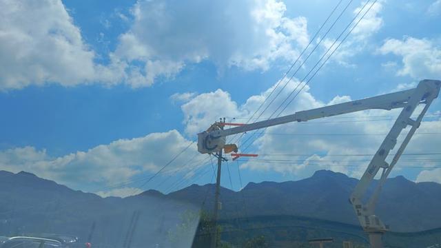 畢節(jié)市郊供電局成功投運(yùn)10千伏撒昌線，提升供電可靠性