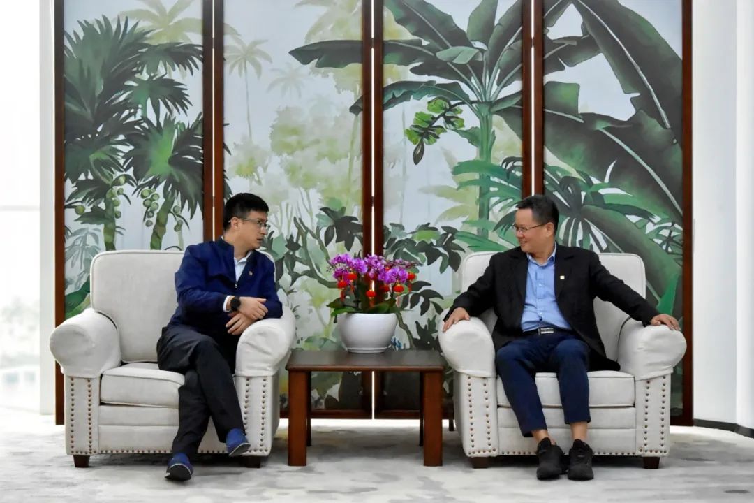 國電投海南公司黨委副書記、總經(jīng)理劉波濤拜訪大唐海南公司黨委書記、董事長王俊啟