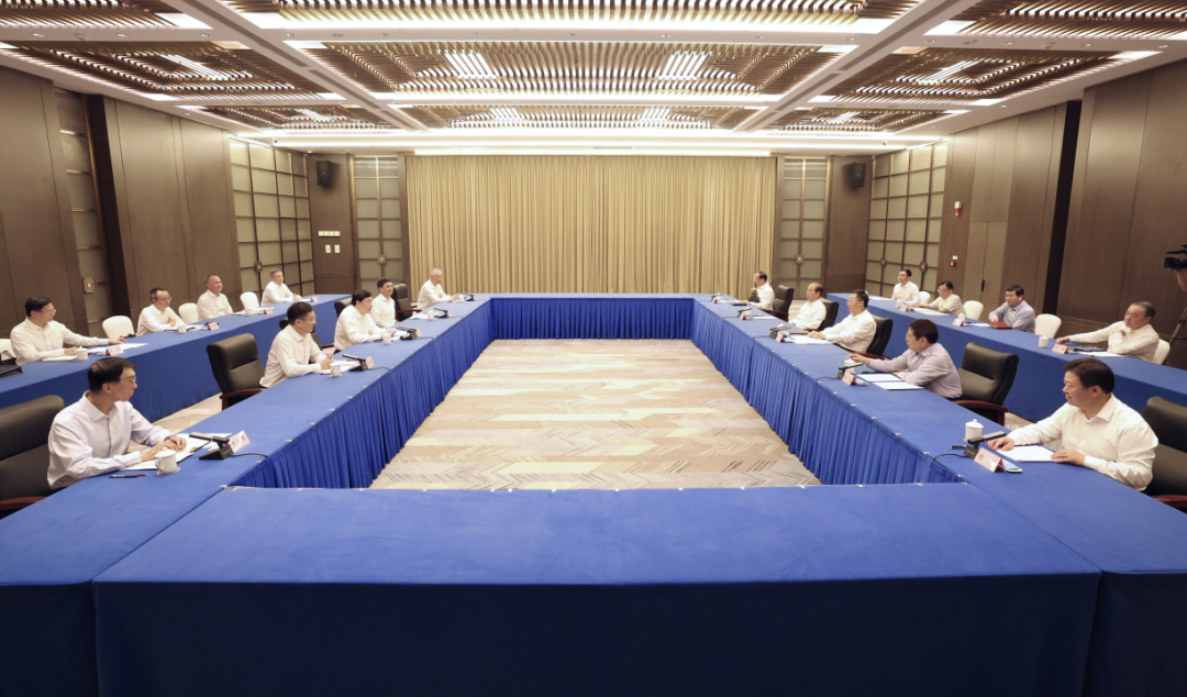 國家電網(wǎng)與河南省委省政府舉行會(huì)談